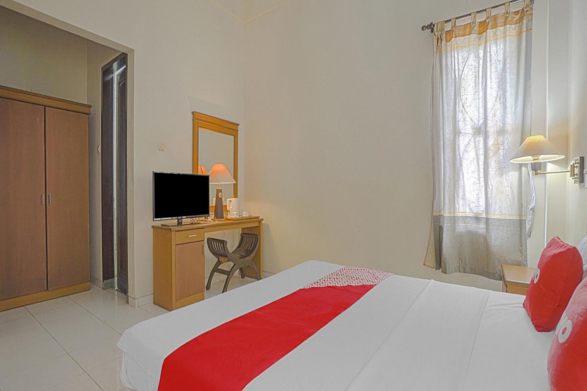 Oyo Life 90589 Palem Garden Hotel Tulungagung Exteriér fotografie