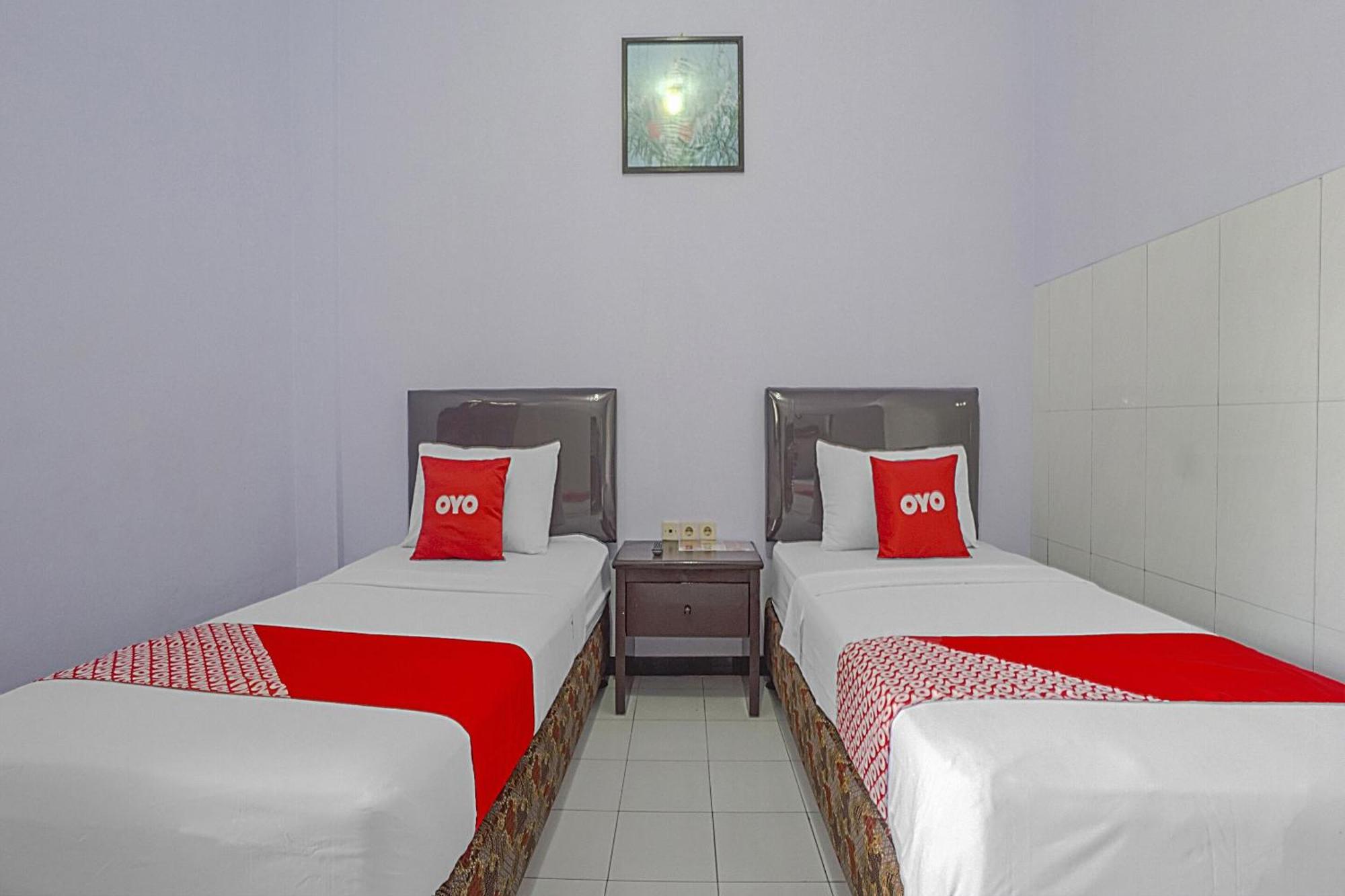 Oyo Life 90589 Palem Garden Hotel Tulungagung Exteriér fotografie