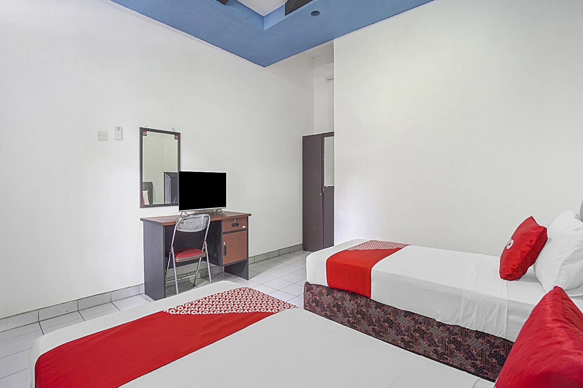 Oyo Life 90589 Palem Garden Hotel Tulungagung Exteriér fotografie