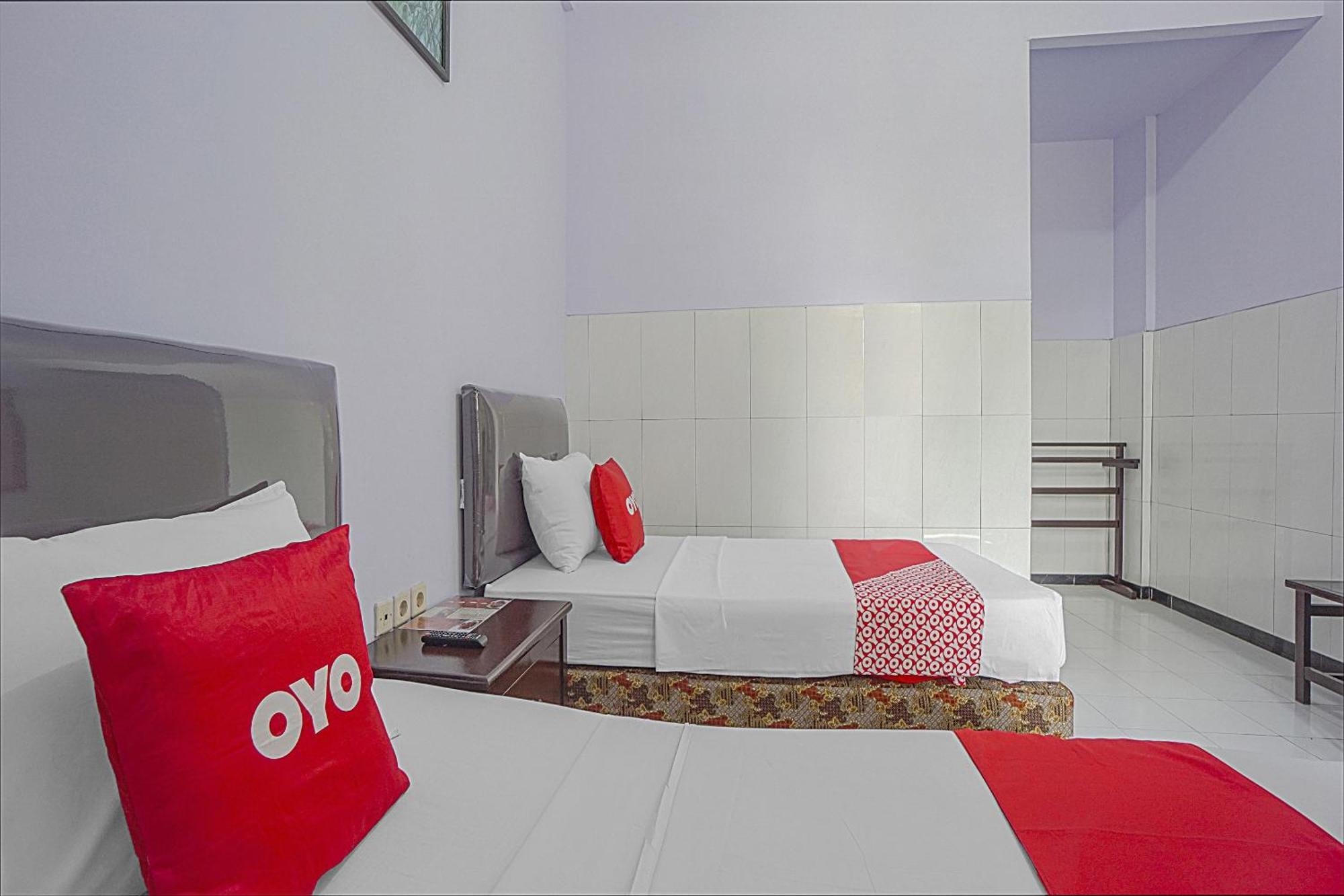 Oyo Life 90589 Palem Garden Hotel Tulungagung Exteriér fotografie